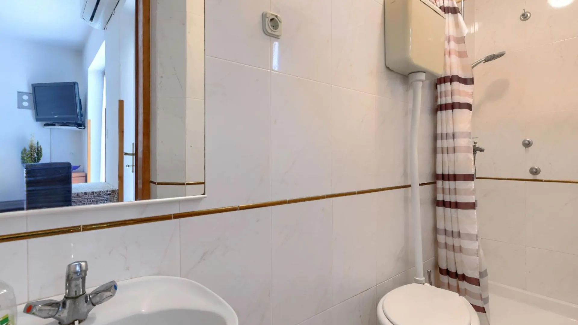Apartment Alba - Roj157 By Interhome ロヴィニ